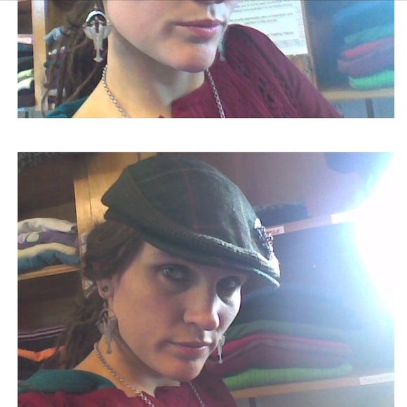 New here Workin on curated closet! Stay tuned!🌟 - Picture 1 of 6